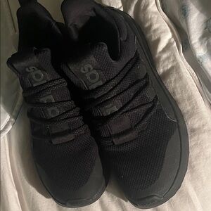 Adidas Black slip on Sneakers jr. 5.5 or woman 7.5